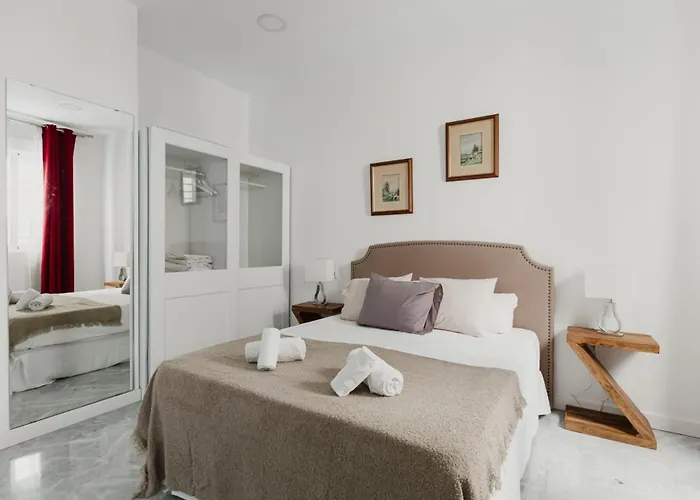 Quiet And Comfortable Fully Renovated *