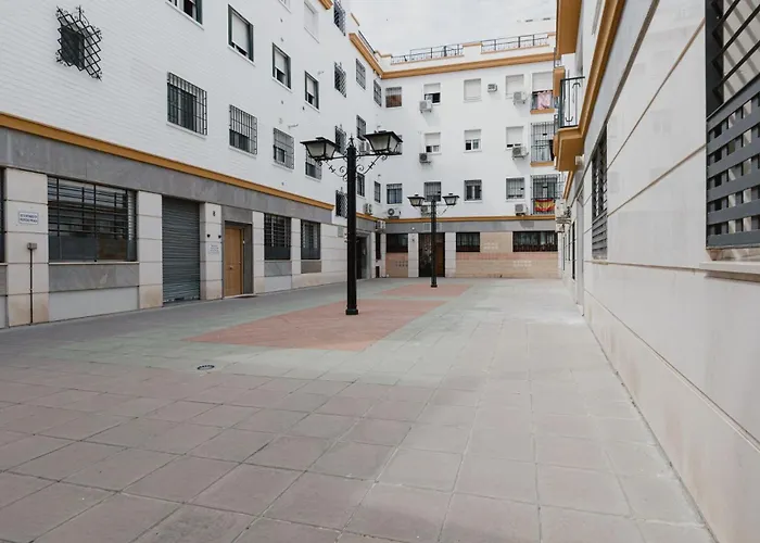 דירה Quiet And Comfortable Fully Renovated