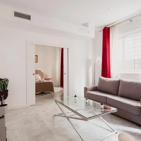 Quiet And Comfortable Fully Renovated *