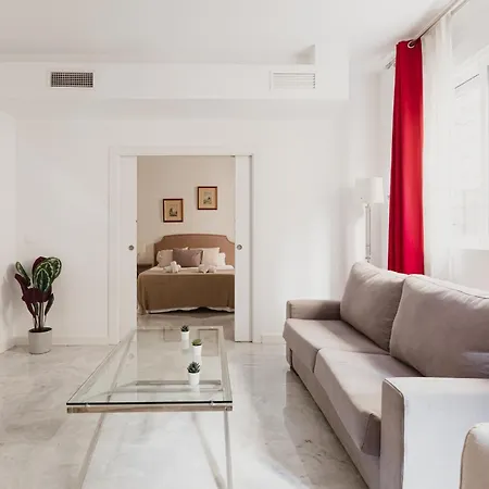 Quiet And Comfortable Fully Renovated *